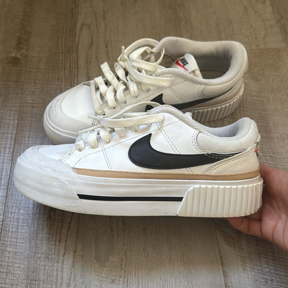 Nike Court Legacy Lift